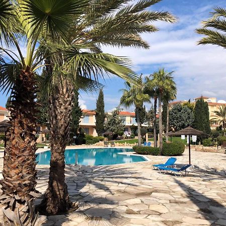 Beautiful Regina Gardens Paphos Exterior foto